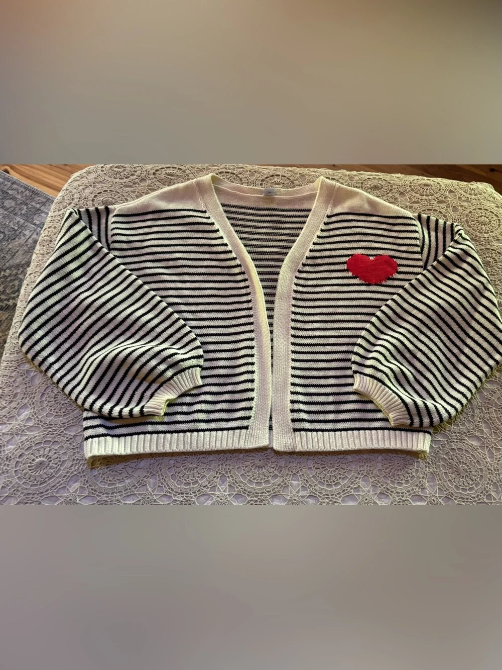 Old Navy Cropped Open Front Cardigan 100% Cotton Navy Stripes Heart Detail Sz XL